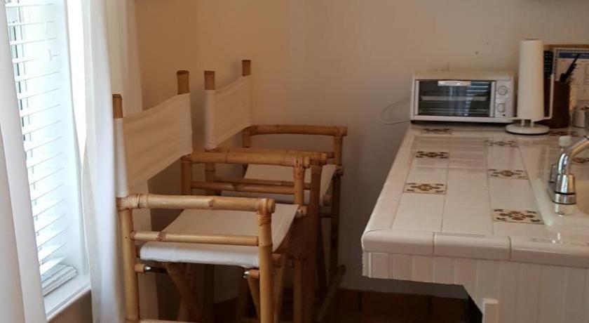 ורו ביץ' The Caribbean Court Boutique Hotel מראה חיצוני תמונה