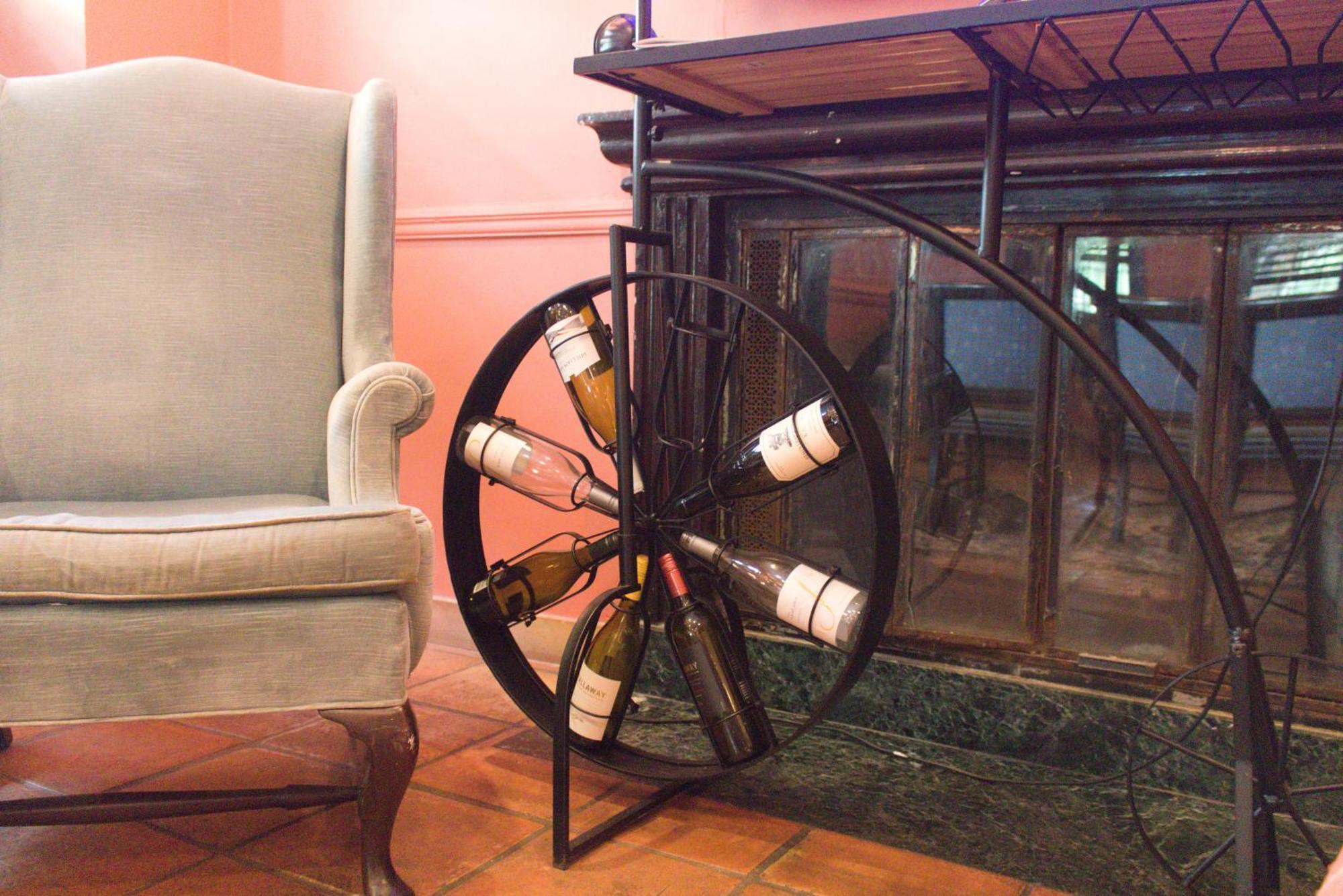 ורו ביץ' The Caribbean Court Boutique Hotel מראה חיצוני תמונה