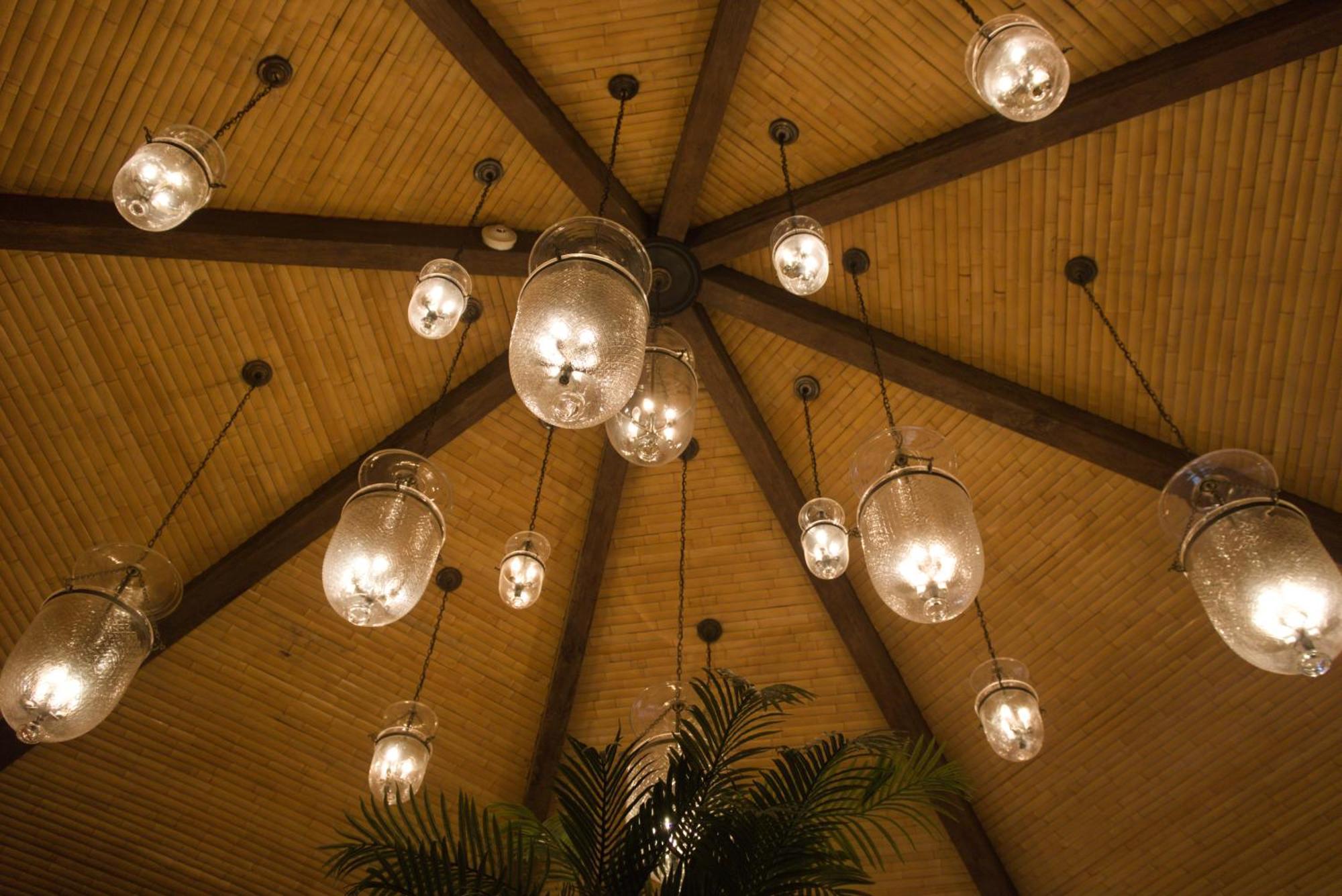 ורו ביץ' The Caribbean Court Boutique Hotel מראה חיצוני תמונה
