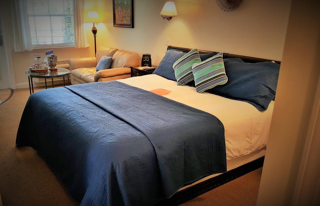 ורו ביץ' The Caribbean Court Boutique Hotel מראה חיצוני תמונה
